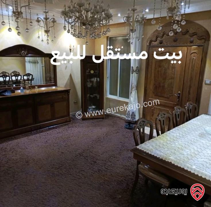 منزل مستقل مساحة 400م على أرض 411م للبيع في عمان - ماركا