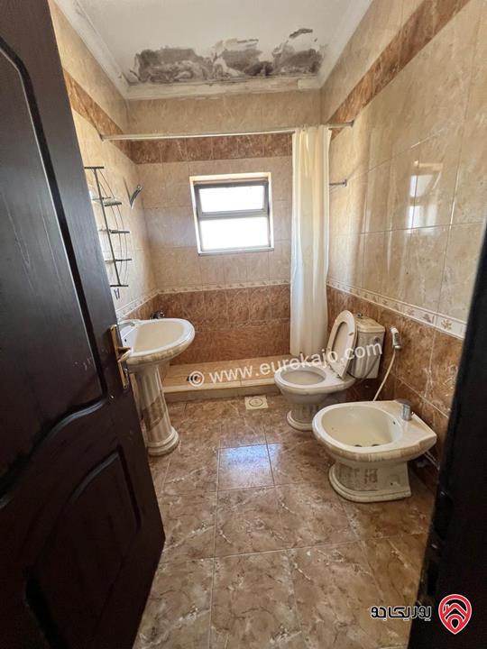 شقة فارغه طابق اول مساحة 140م للايجار في عمان - ضاحية الياسمين