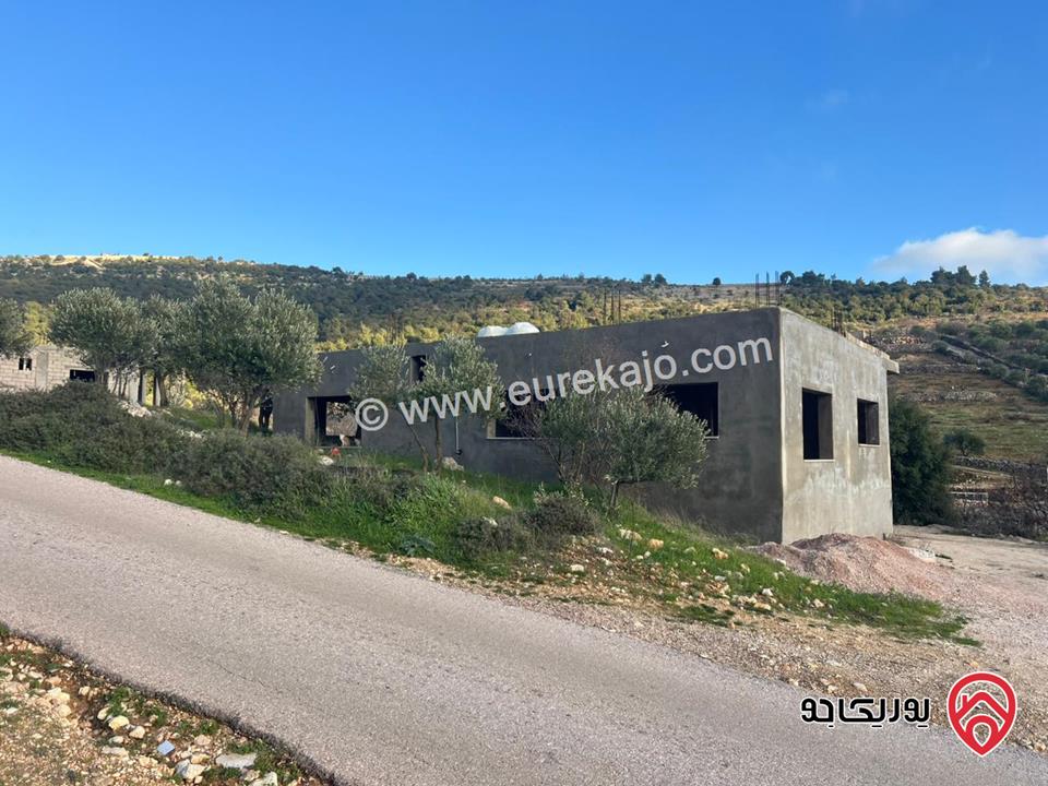 ارض مساحة 1 دونم و 982م للبيع في عجلون عنجرة سرابيس