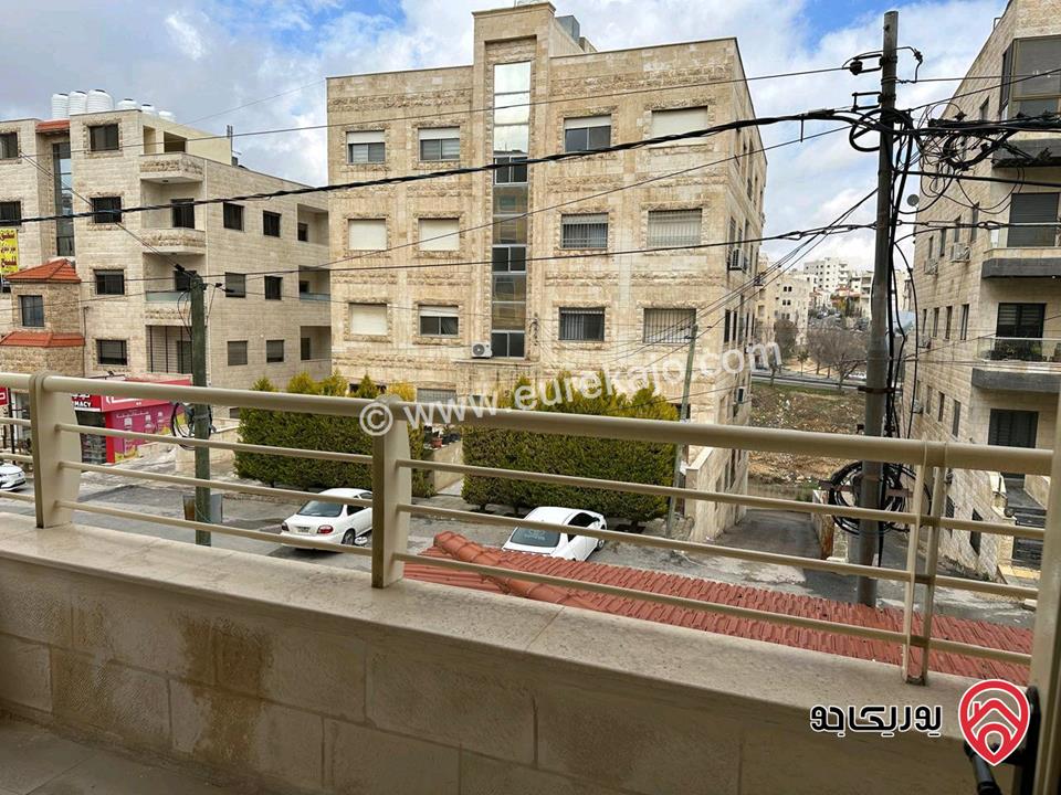 شقة مساحة 170م طابق أول للبيع في عمان - ضاحية الرشيد 
