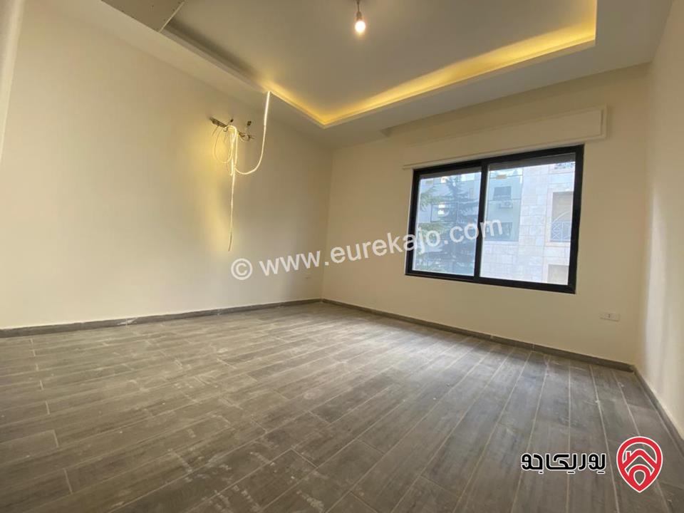 شقة دوبلكس ارضية جديدة للبيع في عمان - دير غبار مساحة 385م مع ترس و حديقة 150م تشطيبات سوبر ديلوكس بسعر مميز