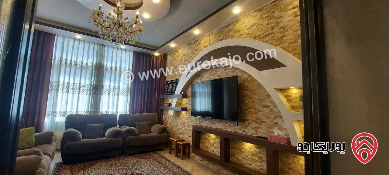 شقتين فارغتان طابقيات مساحة 310م للايجار في عمان - مرج الحمام