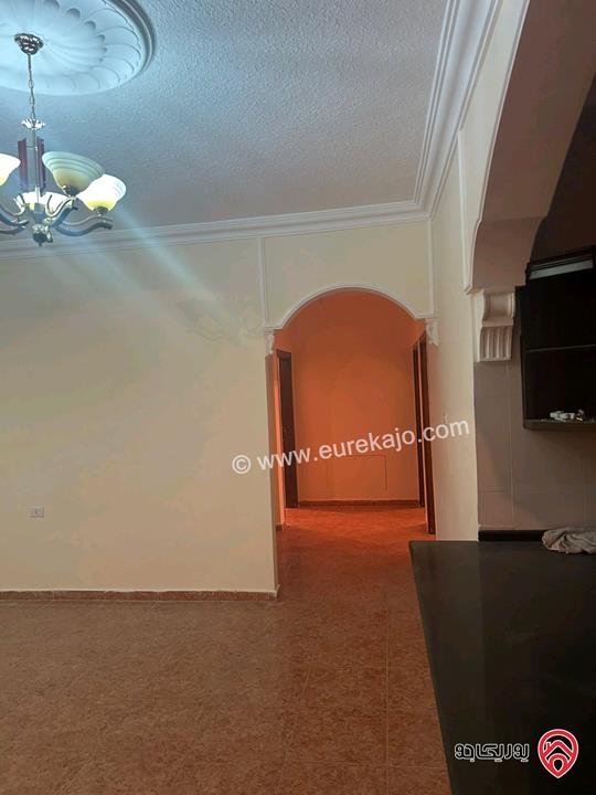 شقة أرضية مساحة 160م داخلي و 85م خارجي للبيع اقساط في الزرقاء الجديدة