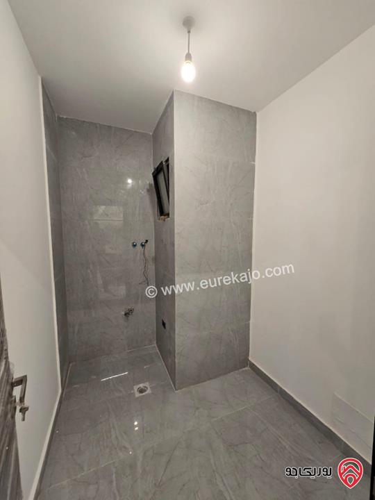 شقة جديدة مساحة 190 متر طابق اول للبيع في عمان - دير غبار قرب شارع الـ60