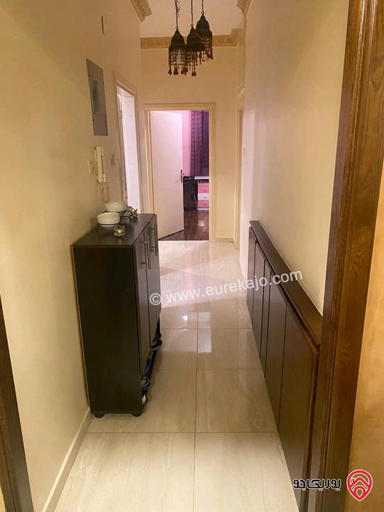 شقة طابق أول مساحة 172م للبيع في عمان - الرابية