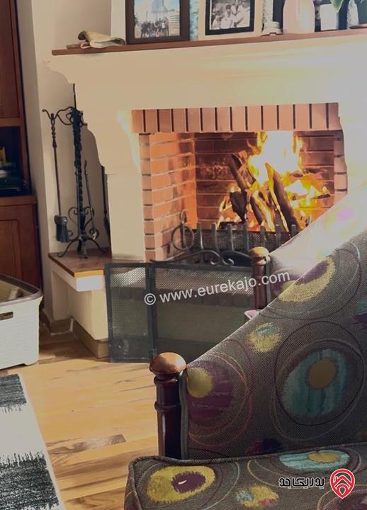 فيلا كبيرة مساحة البناء 800م على أرض 746م مع مسبح وحديقة واسعة للبيع في أرقى مناطق عمان الغربية - الكرسي