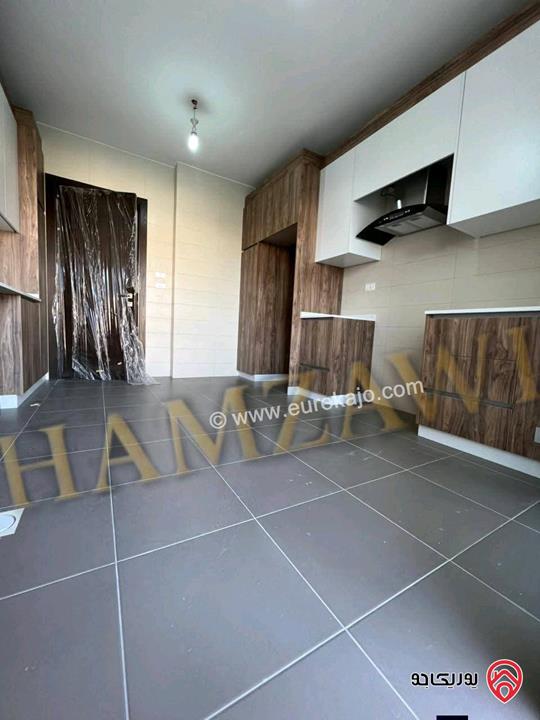 شقة طابق ثاني جديدة لم تسكن مساحة 175م للايجار في عمان - طريق المطار 