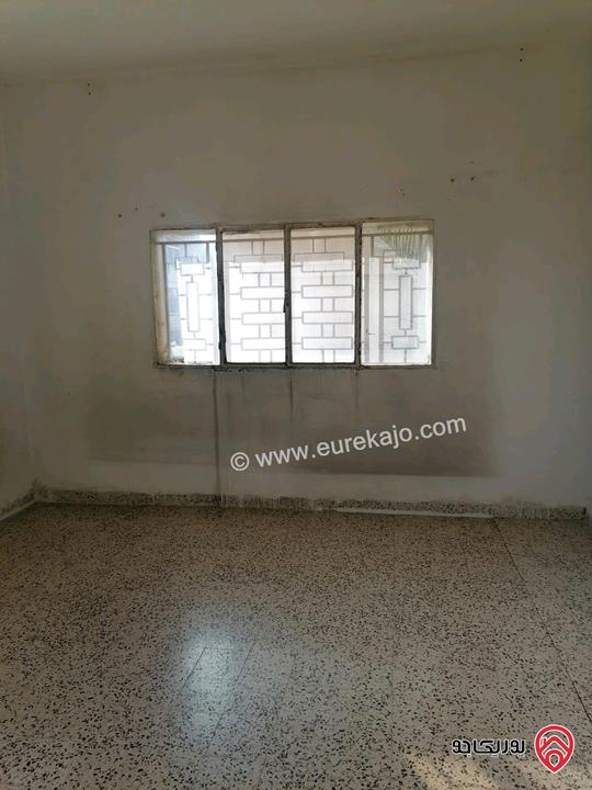 منزل طابقين مساحة 220م على أرض 320م للبيع في عمان - جبل التاج إشارات التاج والجوفة