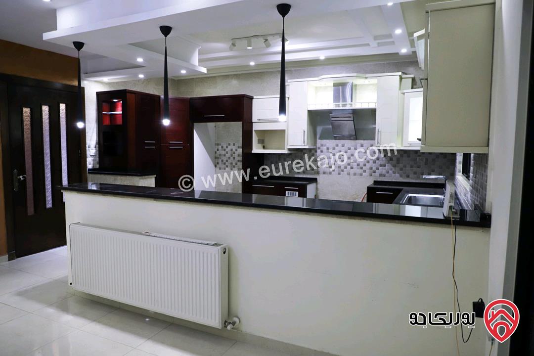 شقة ارضية مساحة 173م داخلي و 40م خارجي للبيع في عمان - مرج الحمام 