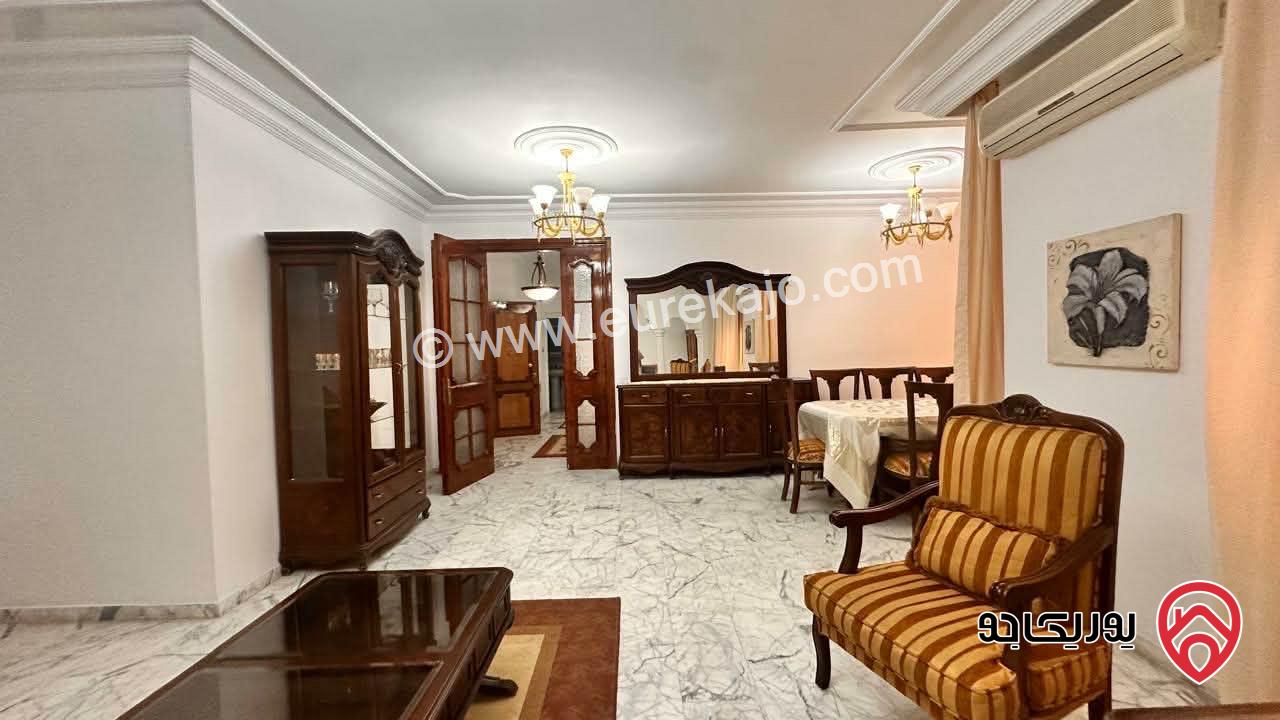 شقة فارغة طابق ثاني مساحة 250م للايجار في عمان - عبدون