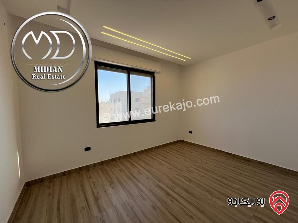 شقة دوبلكس شبه ارضي جديدة للبيع في عمان - الظهير مساحة 250م 4 نوم تشطيبات سوبر ديلوكس بسعر مميز جداً