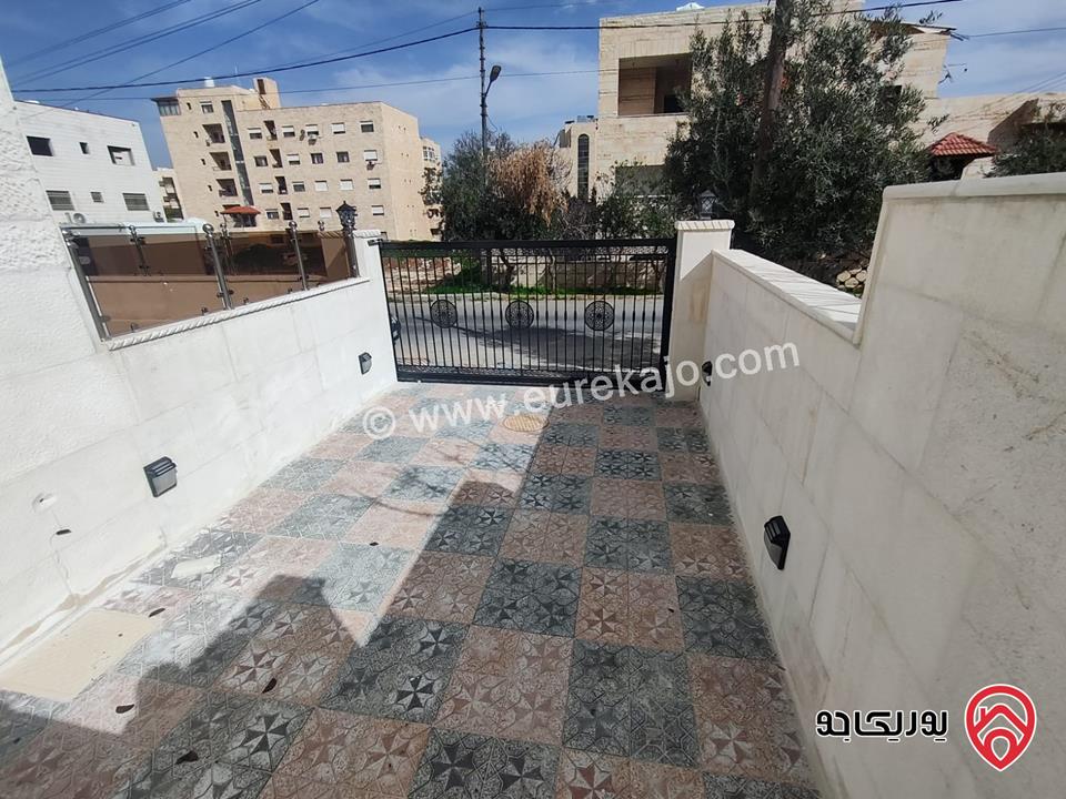 شقق عدد 8 مساحة 165م للبيع في عمان - طبربور 