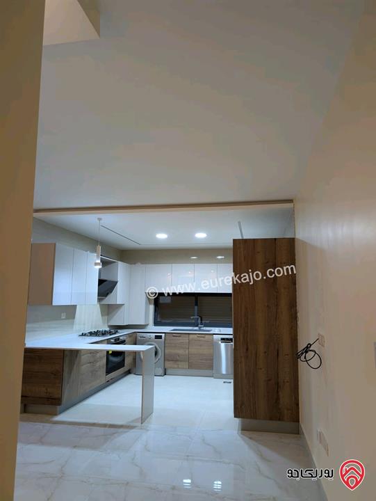 شقة طابق اول مساحة 150م للبيع في عمان - وادي صقرة