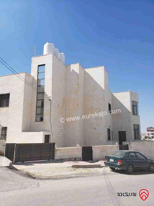 فيلا مستقلة مساحة 750م على أرض 1000م للبيع في عمان - أرقى مناطق ضاحية الرشيد 