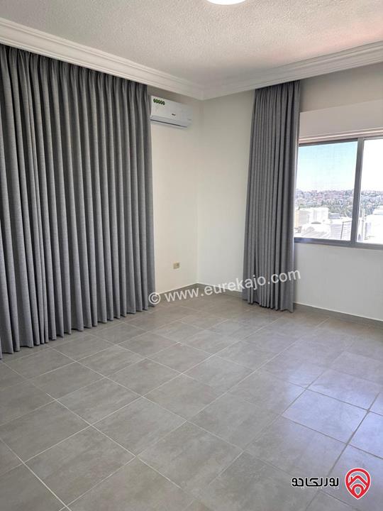 شقة غير مفروشة مساحة 197م طابق ثاني للايجار في عمان - الجبيهة 