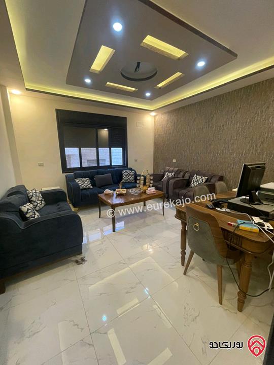 شقة طابق ثاني مساحة 165م للبيع في اربد - ايدون