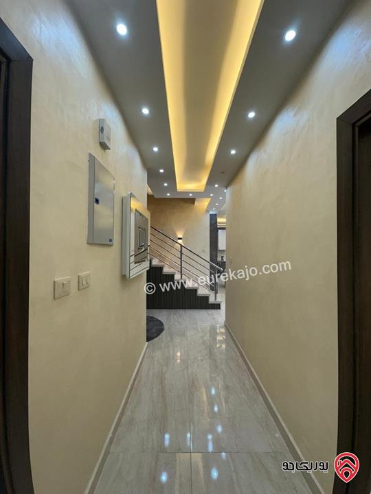 شقة دوبلكس فاخرة مع روف مساحة 385م للبيع من المالك مباشرة في عمان - طريق المطار – ضاحية الأمير 