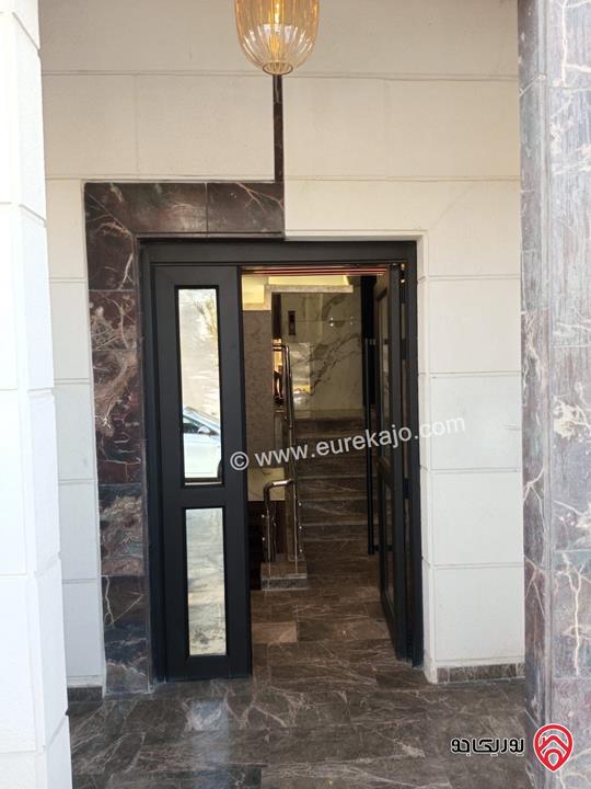 شقة طابق ارضي مساحة 116م للبيع في عمان - المقابلين 