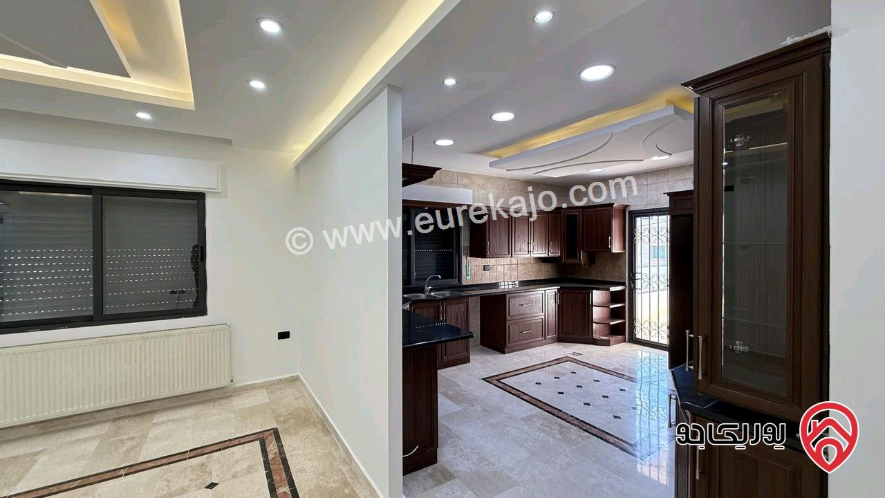 شقة طابق اول مساحة 183م للبيع في عمان - صويلح