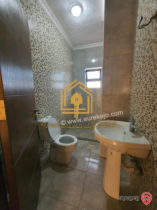 شقة فارغة طابق اول مساحة 260م للإيجار في عمان - السابع 