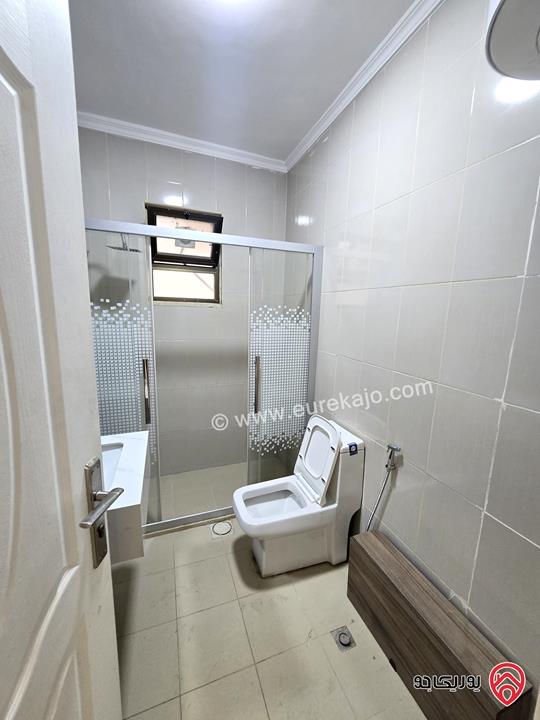 شقه ارضية مفروشة فرش جديد مساحة 150م مع تراس واسع 100م للايجار في عمان - الرابية