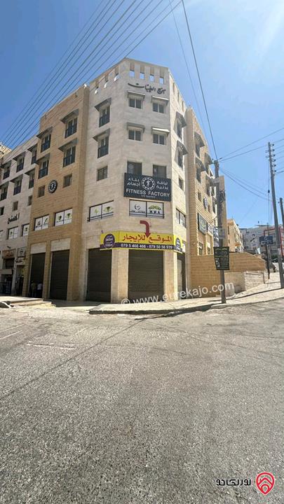 سوبرماركت فارغ مساحة 360م² + سدة 75م² للإيجار في عمان - ضاحية الرشيد
