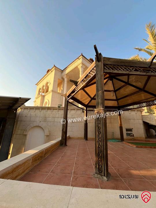 فيلا مساحة 1360م على ارض 1010م للبيع في عمان - طبربور