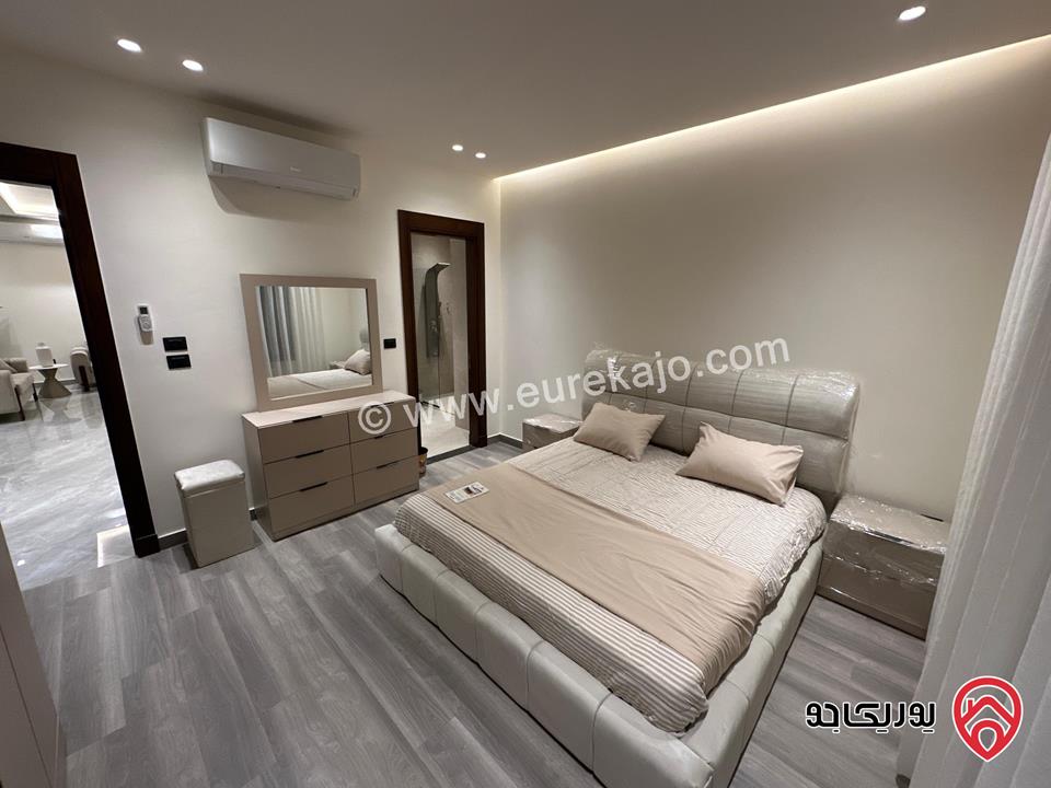 شقة ديلوكس مفروشة طابق أرضي مساحة 110م داخلي و 150م خارجي للايجار في عمان - حي الديار ديرغبار