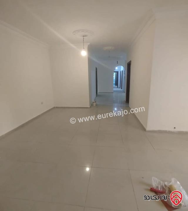 شقة طابق اول مساحة 165م للبيع في عمان - طبربور