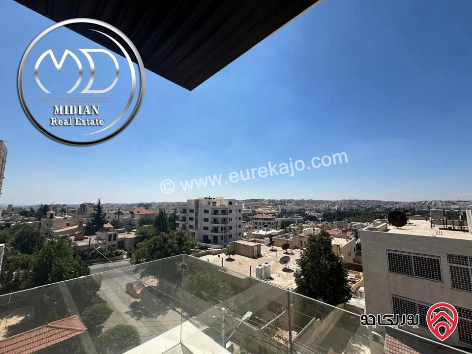 شقة شبه ارضي جديدة للبيع في عمان - ضاحية الرشيد مساحة 225م مع ترس 100م تشطيبات سوبر ديلوكس بسعر مميز 