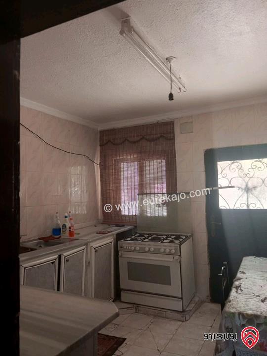 فيلا مستقلة مفروشة مساحة 250م للايجار في عجلون مثلث اشتفينا محنا 