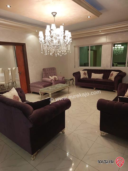 فيلا مساحة 500م على أرض 3 دونم و 750م للبيع في جرش 