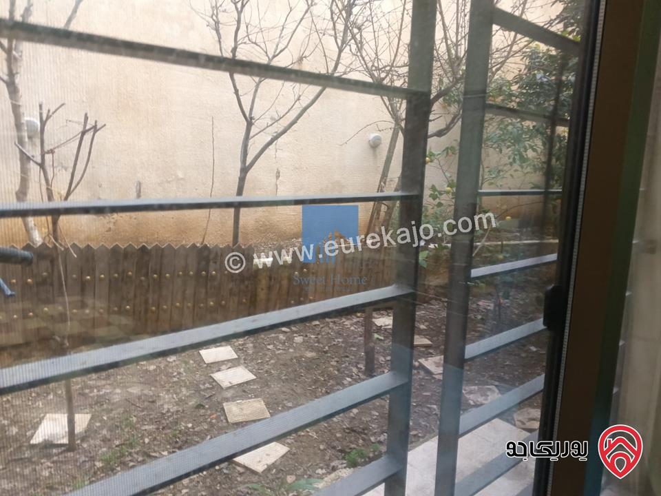 شقة أرضية مميزة مساحة 215م مع حديقة وترسات 120م للبيع في عمان - خلدا