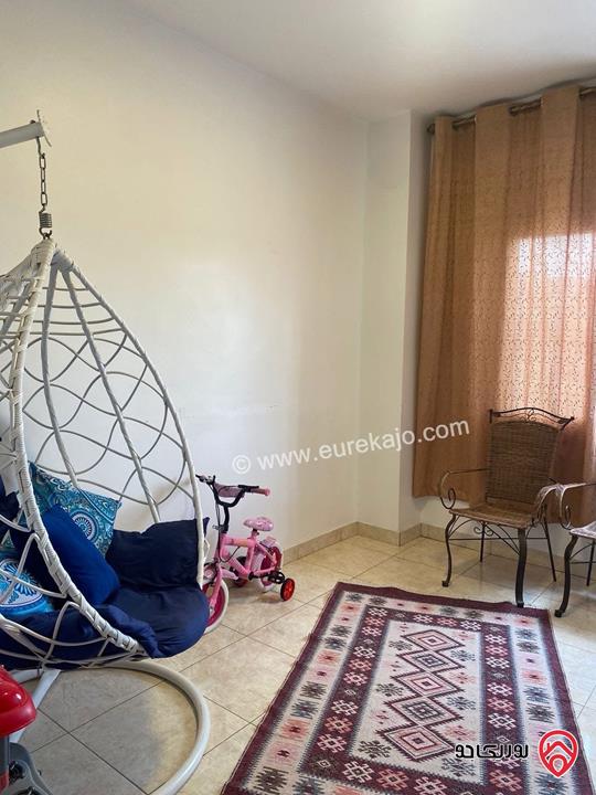 شقة مساحة 192م طابق ثالث دوبلكس للبيع في عمان - جبل عمان 