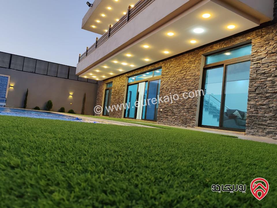 شاليه طابقين مساحة ارض 507م مساحة البناء 200م للبيع في البحر الميت - من اراضي الشونة الجنوبية غور الرامة