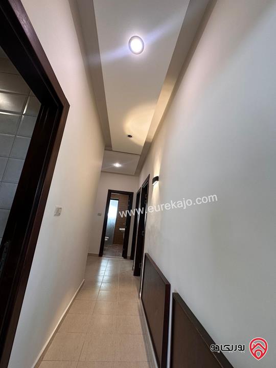 شقة مساحة 160م طابق ثالث للايجار في عمان - خلدا 