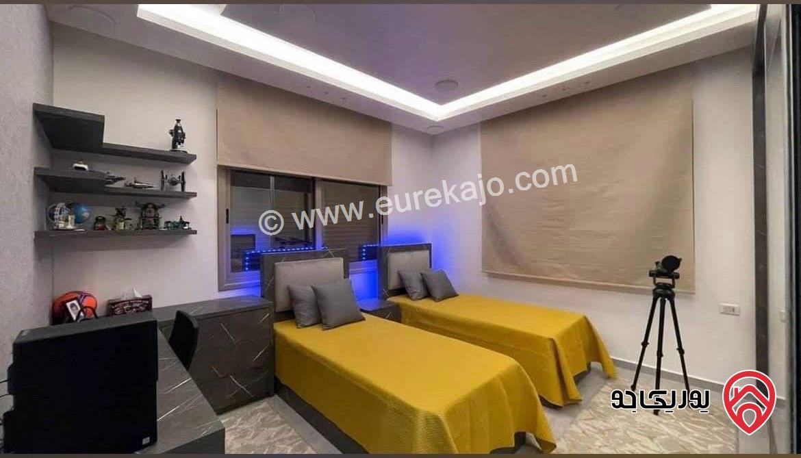 فيلا دوبلكس مساحة 460م على أرض 590م للبيع في الزرقاء - ضاحية المدينة المنورة