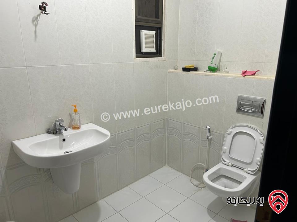 شقة ارضية مساحة 196م داخلي و 70م خارجي للبيع في عمان - ضاحية الامير راشد