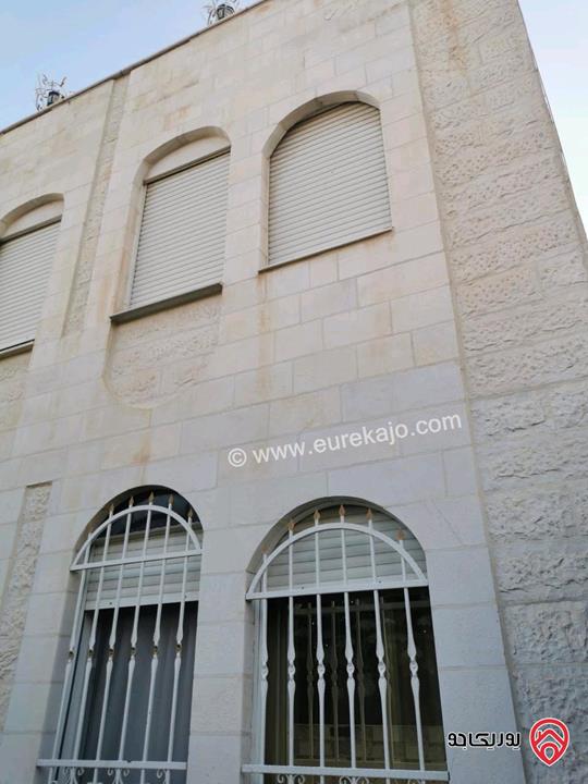 منزل مستقل طابقين مساحة 514م على أرض 500م للبيع في عمان - المستندة