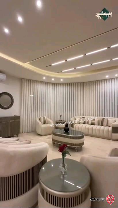 فيلا حديثة مساحة 720م على أرض 250م للبيع في عمان - دابوق 