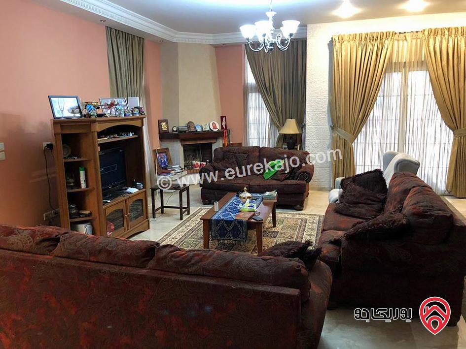 فيلا مستقلة مفروشة مساحة البناء 650م للإيجار في عمان -الكرسي