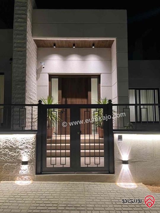 فيلا مساحة 200م على ارض 420م للبيع في عمان - ابو نصير 