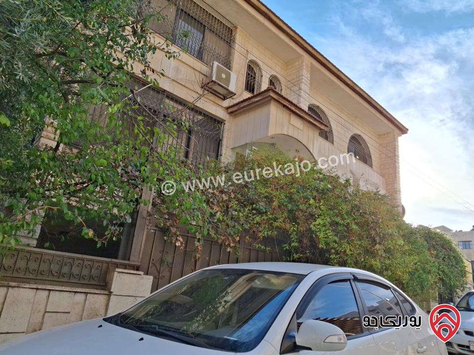 قطعة أرض مساحة 525م عليها بناء قديم 700م للبيع في عمان - السابع ام السماق الجنوبي 