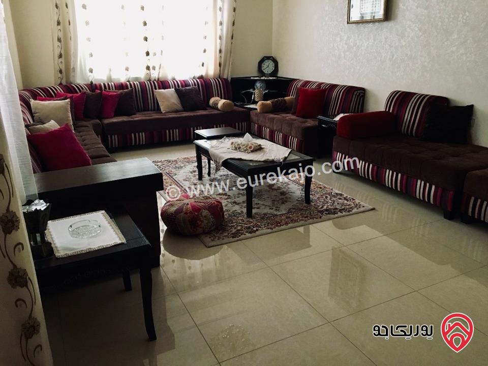 شقة مساحة 205م طابق أول للبيع في أبو نصير حي الضياء شمال عمان