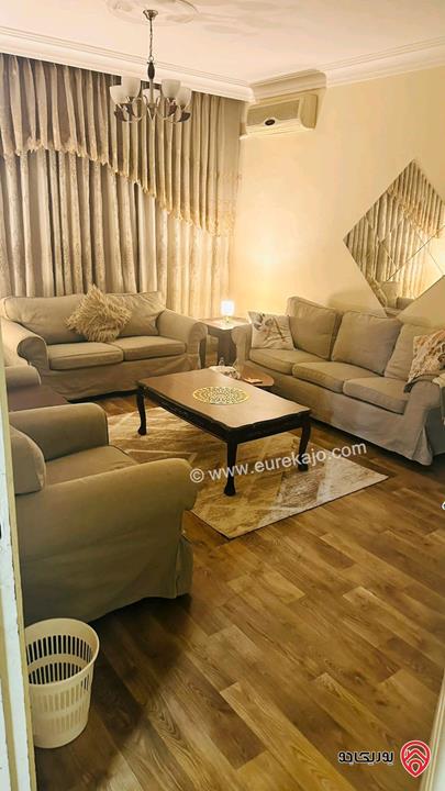 شقة مميزة مساحة 200م طابق أول للايجار مفروشة في عمان - دير غبار