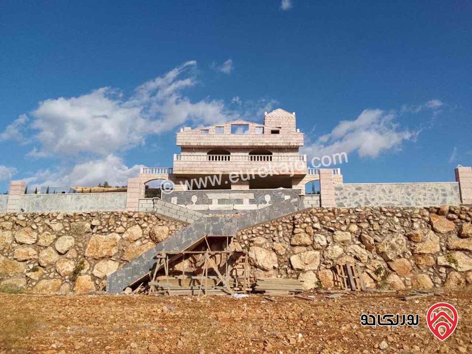 مزرعة مميزة قيد الانشاء مساحة الأرض 3750م عليها بناء مساحة 160م للبيع في جرش - دحل 