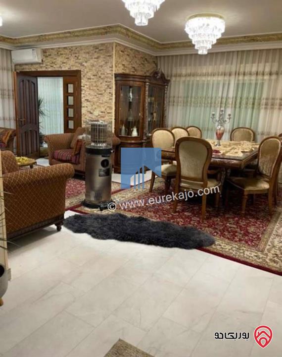 شقة أرضية مميزة للبيع في عمان - خلدا 190م مع ترس 70م تشطيب سوبر ديلوكس