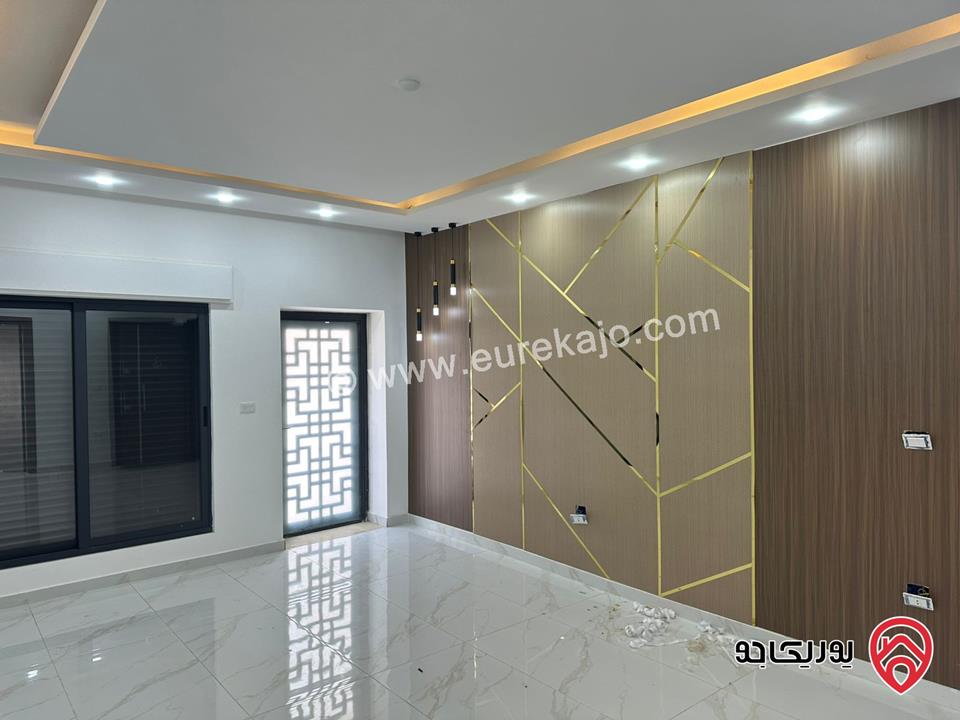 شقه فاخره 185م ارضي مدخل مستقل معها ترسين للبيع من المالك في اجمل مناطق الجبيهه حي المنصور 