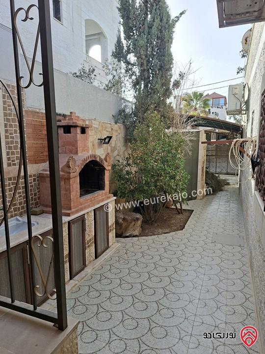 فيلا مساحة 218م على أرض 406م للبيع في الزرقاء - مدينة الشرق