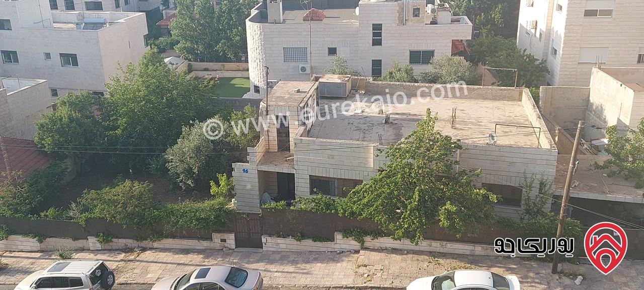 قطعة ارض مساحة 650م سكني ج للبيع في عمان - أم السماق تصلح للاستثمار موقع مميز
